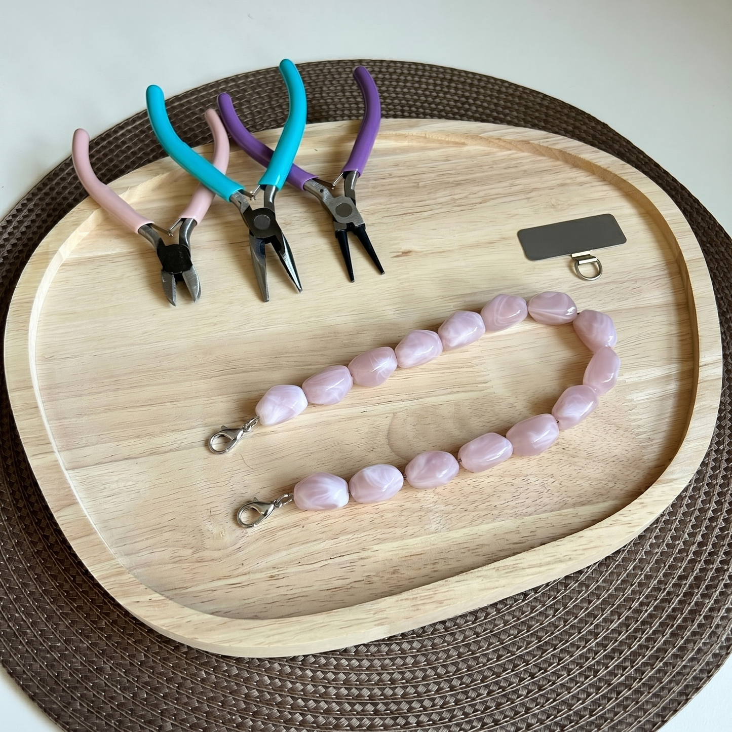 Telefoonkoord Kit - Acryl kralen met zilveren chain